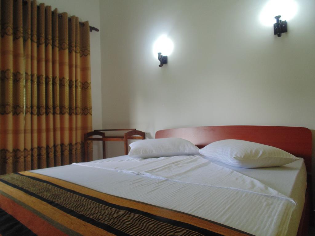 White Eagle Hotel Sigiriya Pokoj fotografie
