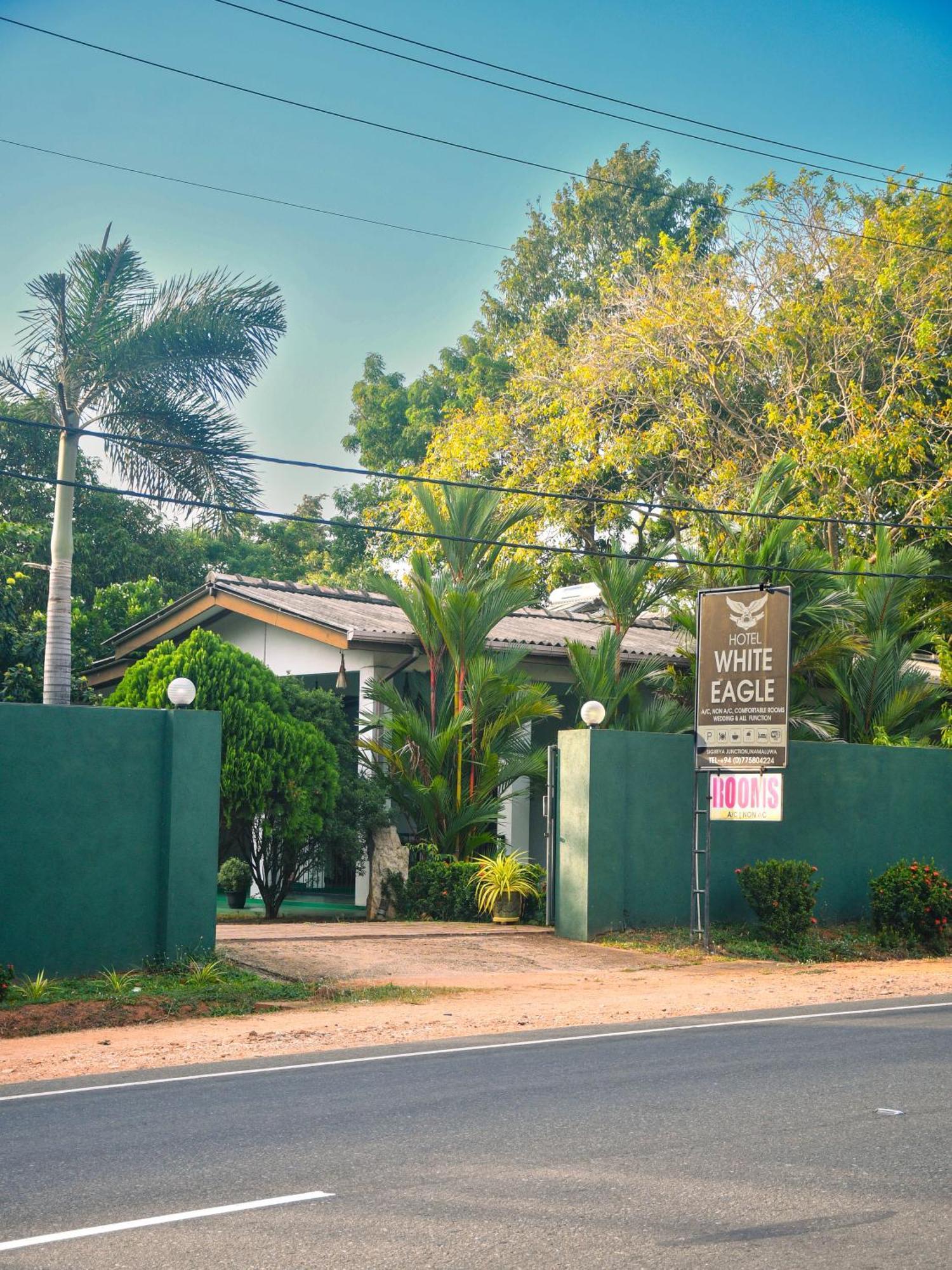 White Eagle Hotel Sigiriya Exteriér fotografie