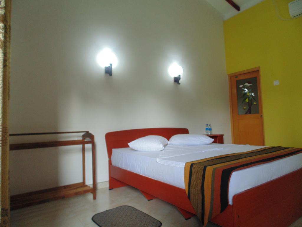 White Eagle Hotel Sigiriya Pokoj fotografie